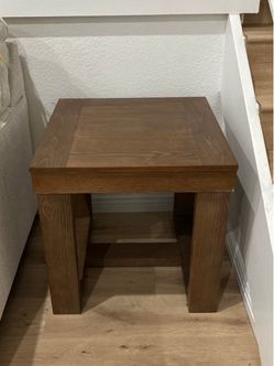 Ashley Furniture Cariton End Table