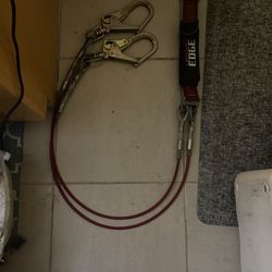 Double Pelican Tie-off Lanyard 