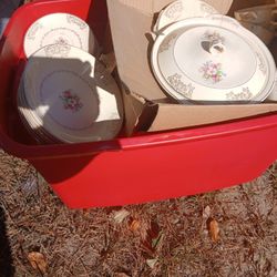 huge set 22k gold dishes