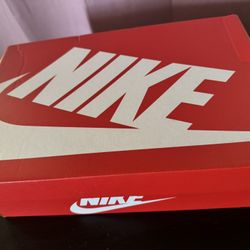 Women Nike Dunk (High)