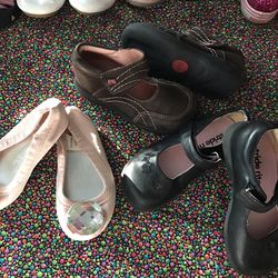 Toddler Girls Size 7 X 3 Name Brand