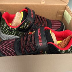 Boys Shoes Size 11.5