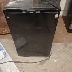 Mini Refrigerator 
