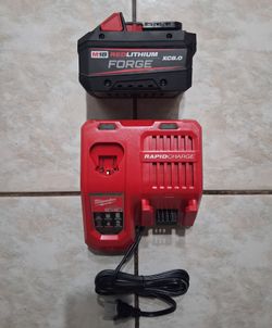 Milwaukee m18 8.0 forge battery plus rapid charger