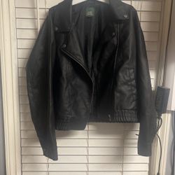 Women’s Leather jacket 