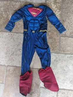 Genuine licensed DELUXE SUPERMAN muscle costume 6-7