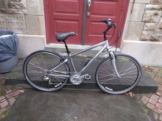 Gaint Hybrid Bike