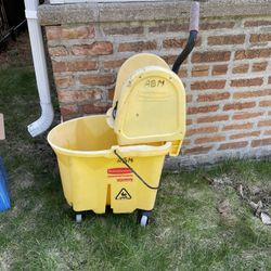 Mop Bucket 