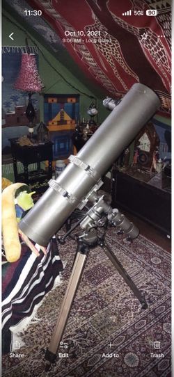 Massive reflector telescope