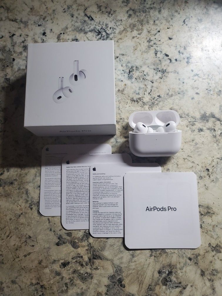 Apple airpodS 2nd Generation Brand New