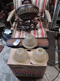 Harbor breeze ceiling fan.with remote.
