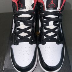 AIR JORDAN 1 ( MID) 7Y BOYS GS