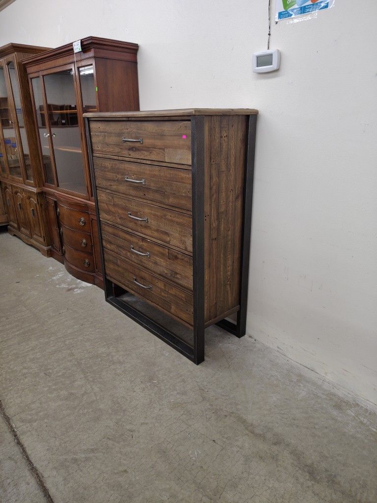Rustic Chest Of Drawer W/ Metal Accents