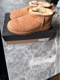 UGG men’s classic mini boots
