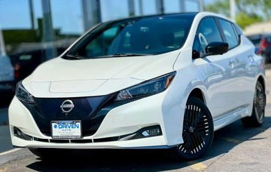 2023 Nissan LEAF