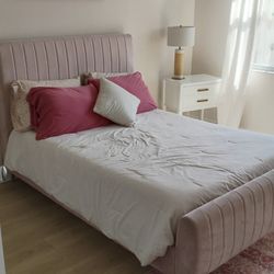 Pink Full Bed
