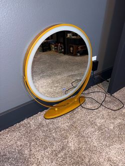 Light Up Mirror