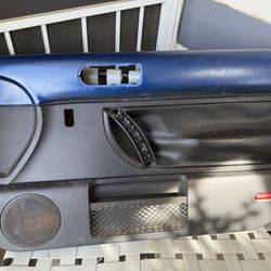 2007 VW Beetle Driver Side Door Panel