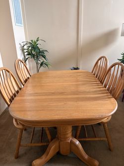 Oak Dining Table, Leaf & 6 Chairs