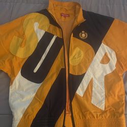Supreme Jacket Size Medium 