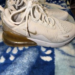 Nike Women’s Air Max 270