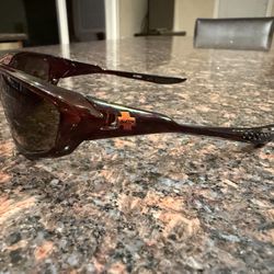 SPY M2 SUNGLASSES CLEAR ROOTBEER COLOR. MADE IN ITALY. BRAND NEW CONDITION