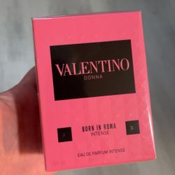Valentino Donna Born in Roma Intense Perfume for Women 100ml (3.4oz)