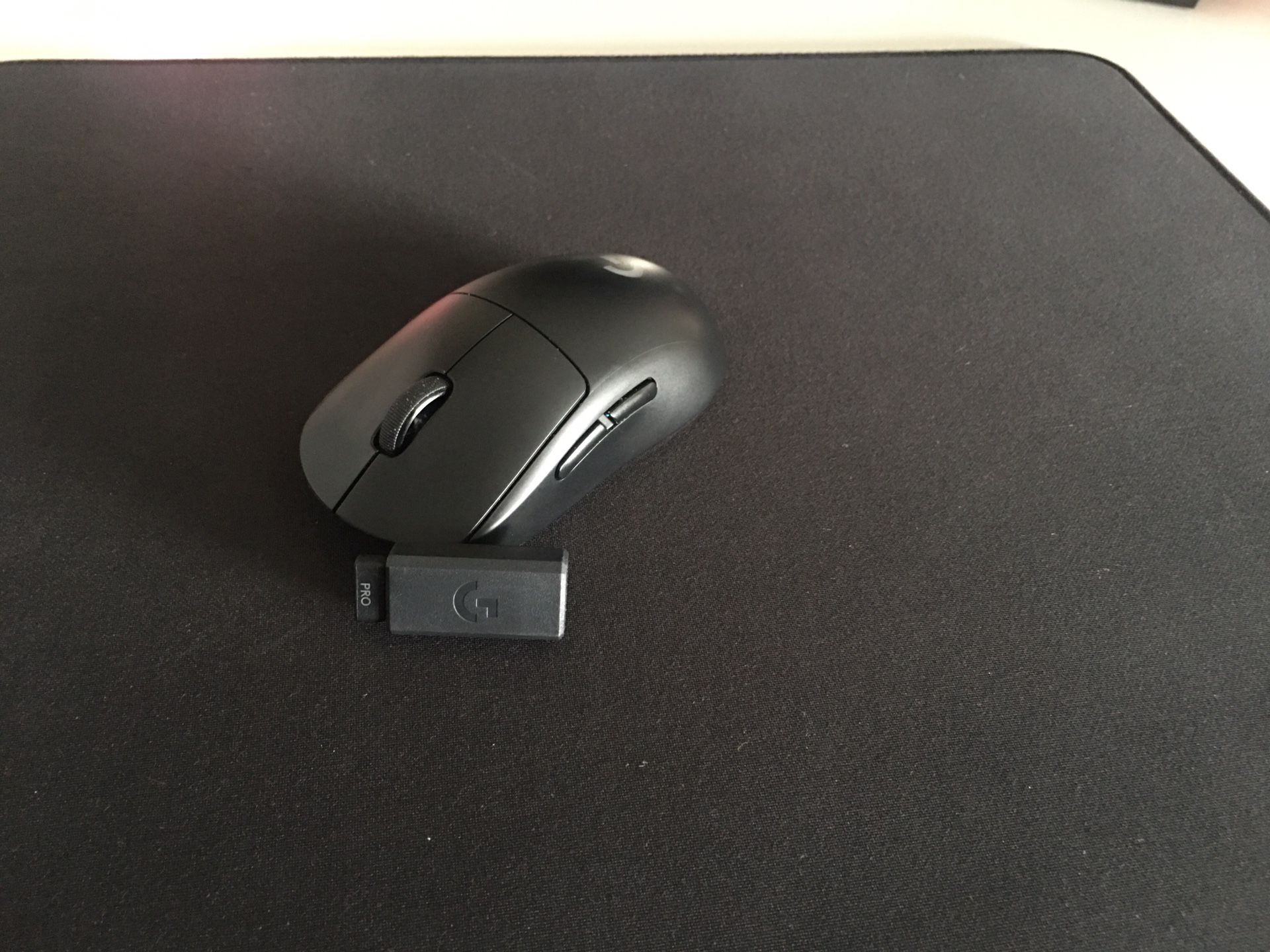 Logitech g-pro wireless with hyper glide mouse skates