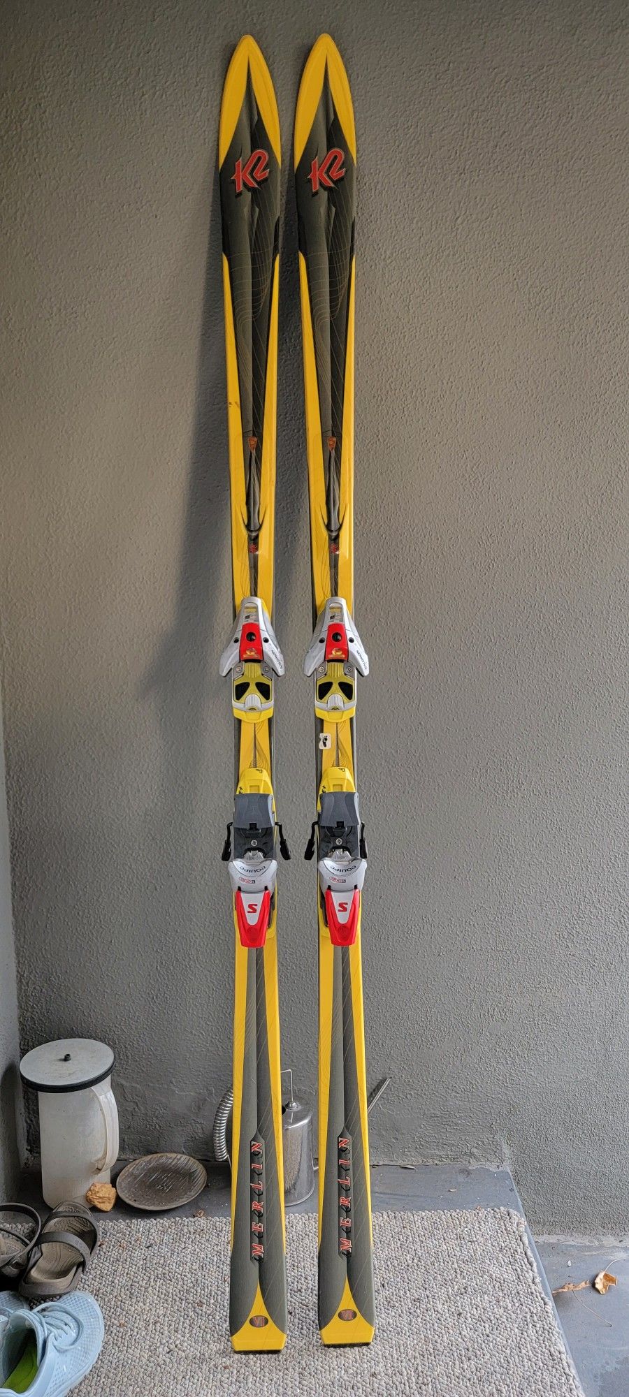 K2 Merlin VI Snow Skis w/ Salomon Equipe Bindings 183cm