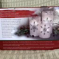 Jeweled Snowflake Iced Glass  Flameless Pillar Candles Set Of Three