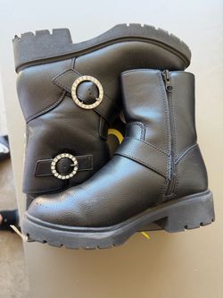 Kids boots