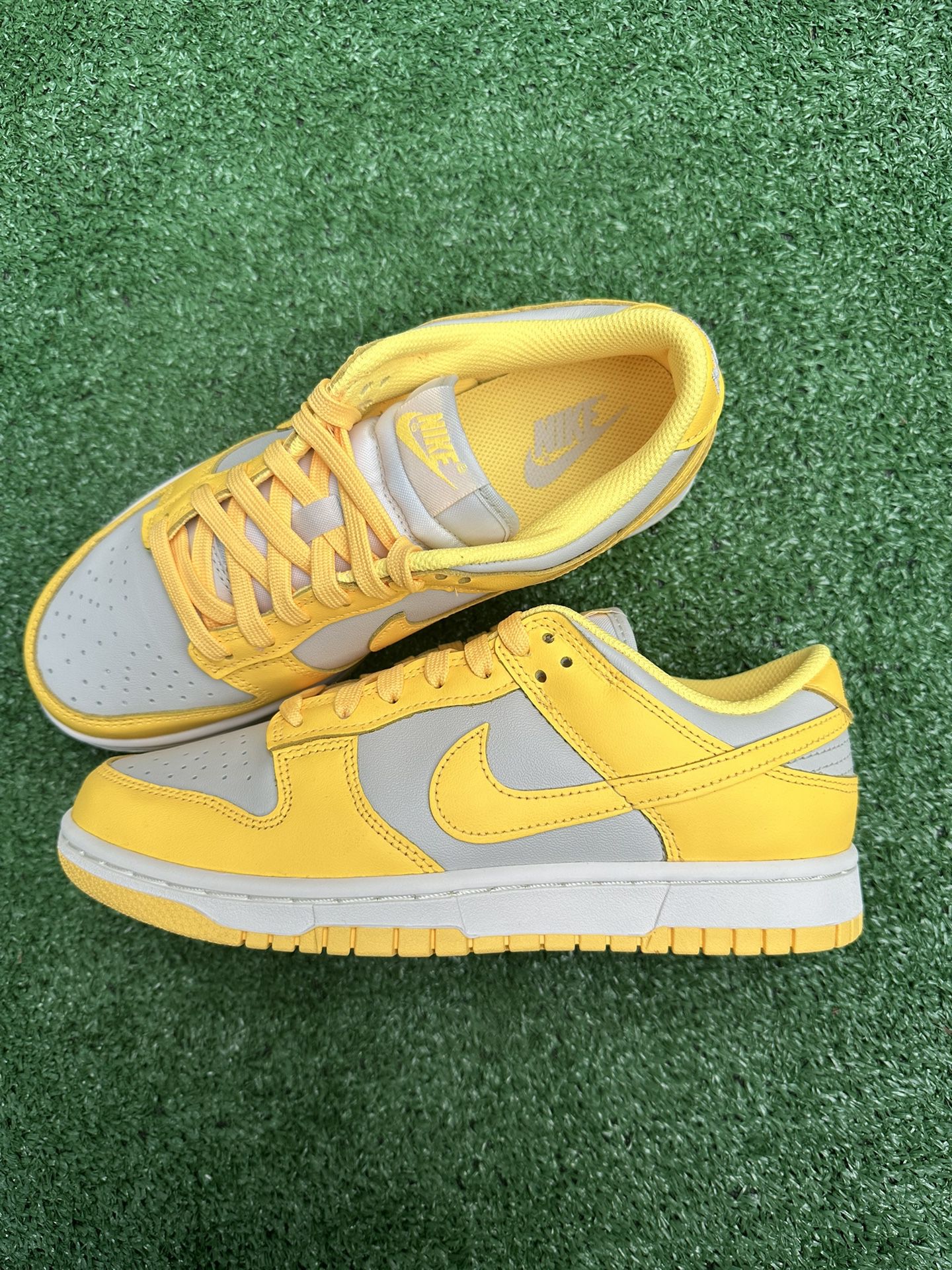 Dunk Low peach yellow 