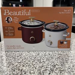 Beautiful 2qt Slow cookers
