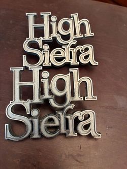 High sierra emblem 76-80 GMC