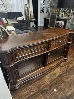 TV stand