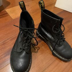 Dr Martins