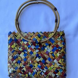 $10 Unique Handbag In Perfect Condition