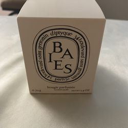 Baies Diptyque Candle 2.4 Oz