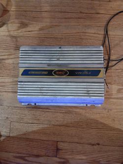 Crossfire Amp 280 Watts Old School Heavy Duty  Asking 60 Or Best Offer Or Trade 
