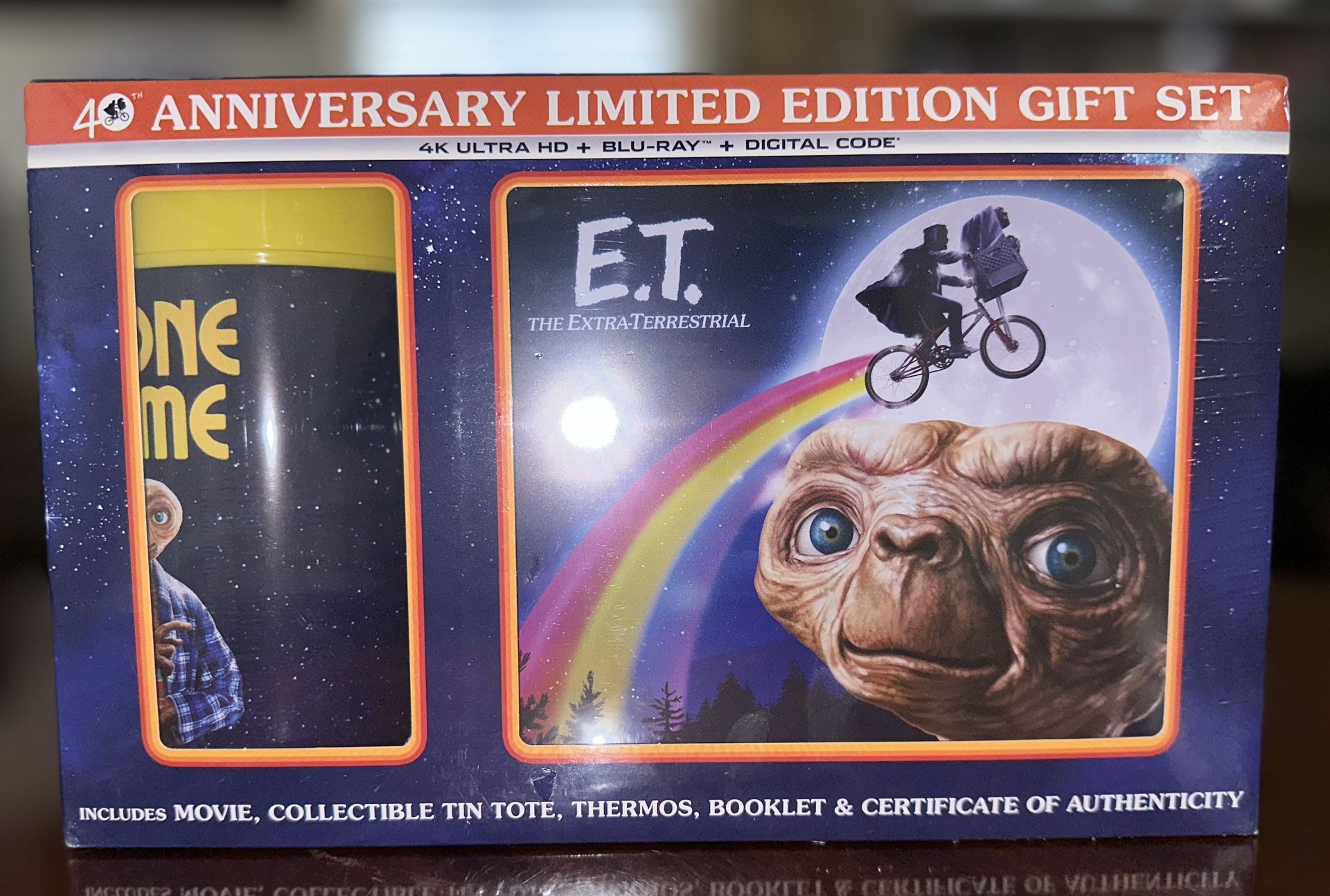 E.T. The Extra-Terrestial - 40th Anniversary Limited Edition Gift Set (4k Ultra HD, Blu-Ray, And Digital)