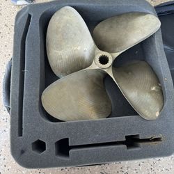 Boat Propeller 14x24x14