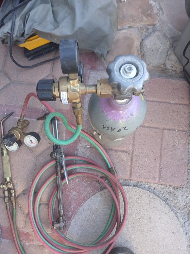 Welding And Cutting Torch Set