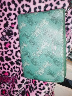 Wristlet.