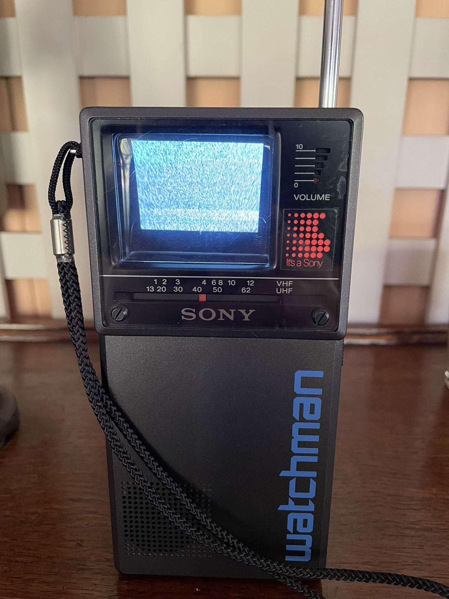 Sony Watchman FD-20 Black & White TV