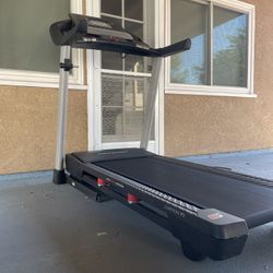 Treadmill 