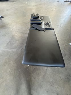 Luxton Massage Table New