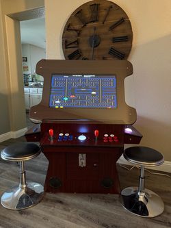 Retro video game cocktail table with chairs
