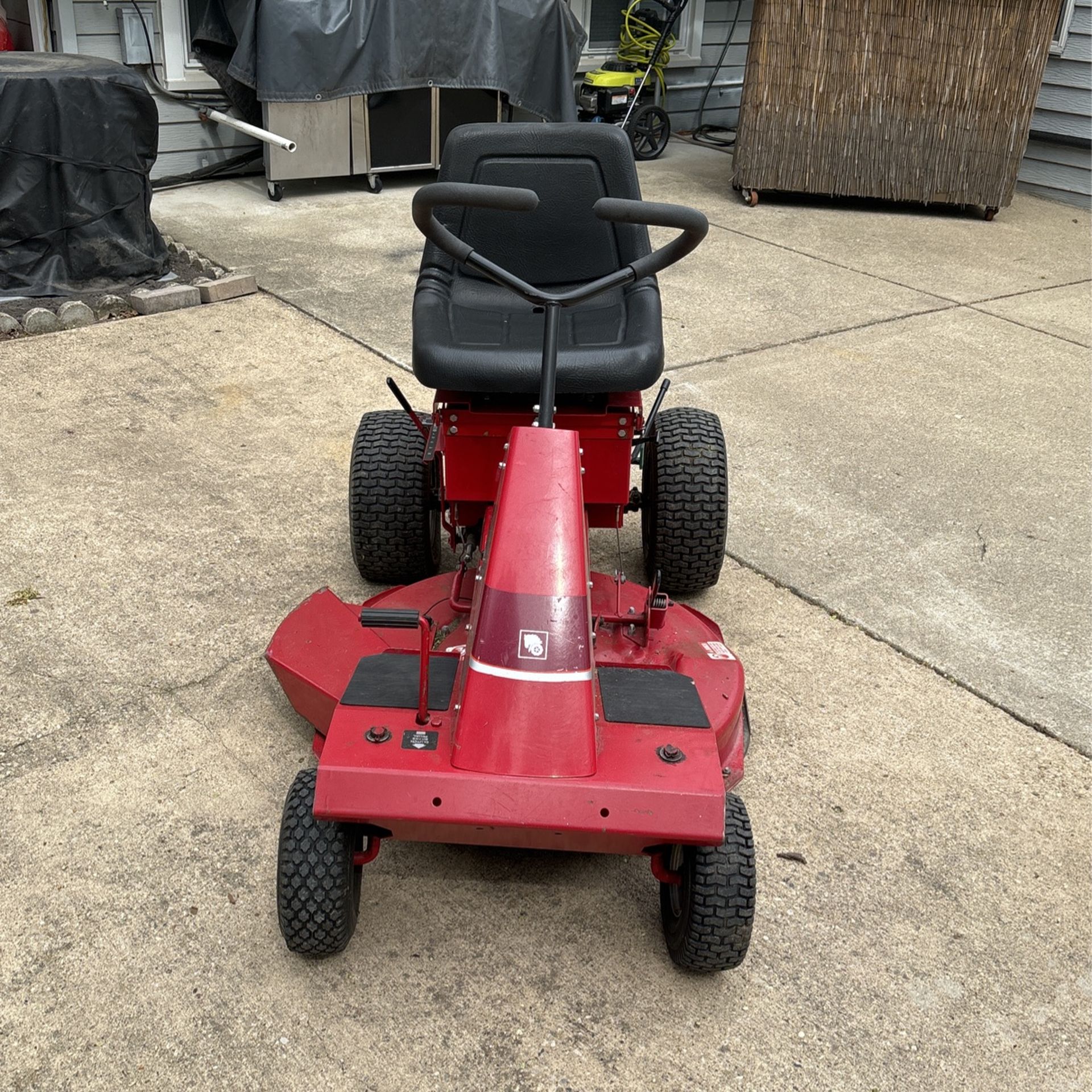 Riding Mower 