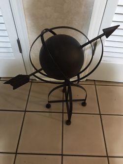 Black Metal Armillary Arrow Ball Stand Decoration indoor/outdoor 22" in Toms River