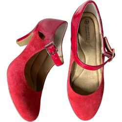 Giani Bernini Red Suede Patent Leather Mary Jane Memory Foam Pumps 8,5